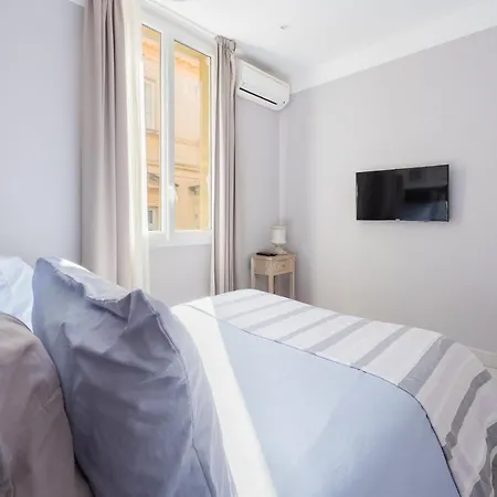Appartement La Comedie De Vanneau - Acte 1 - 4