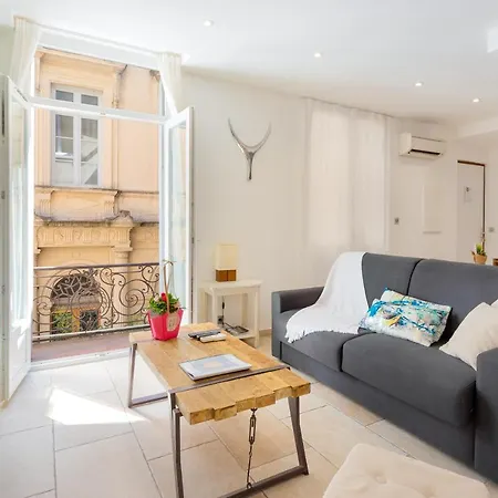 La Comedie De Vanneau - Acte 1 - 4 Appartement