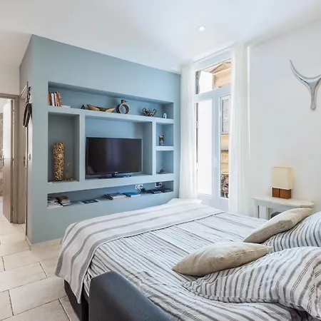 La Comedie De Vanneau - Acte 1 - 4 Appartement *